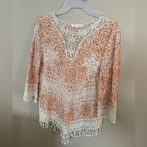 SOLITAIRE Boho Ivory Orange Floral Top 3/4 Bell Sleeve Crochet Fringe Hem Size S